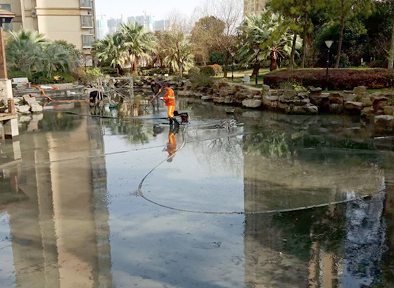 宜章景观池淤泥清理