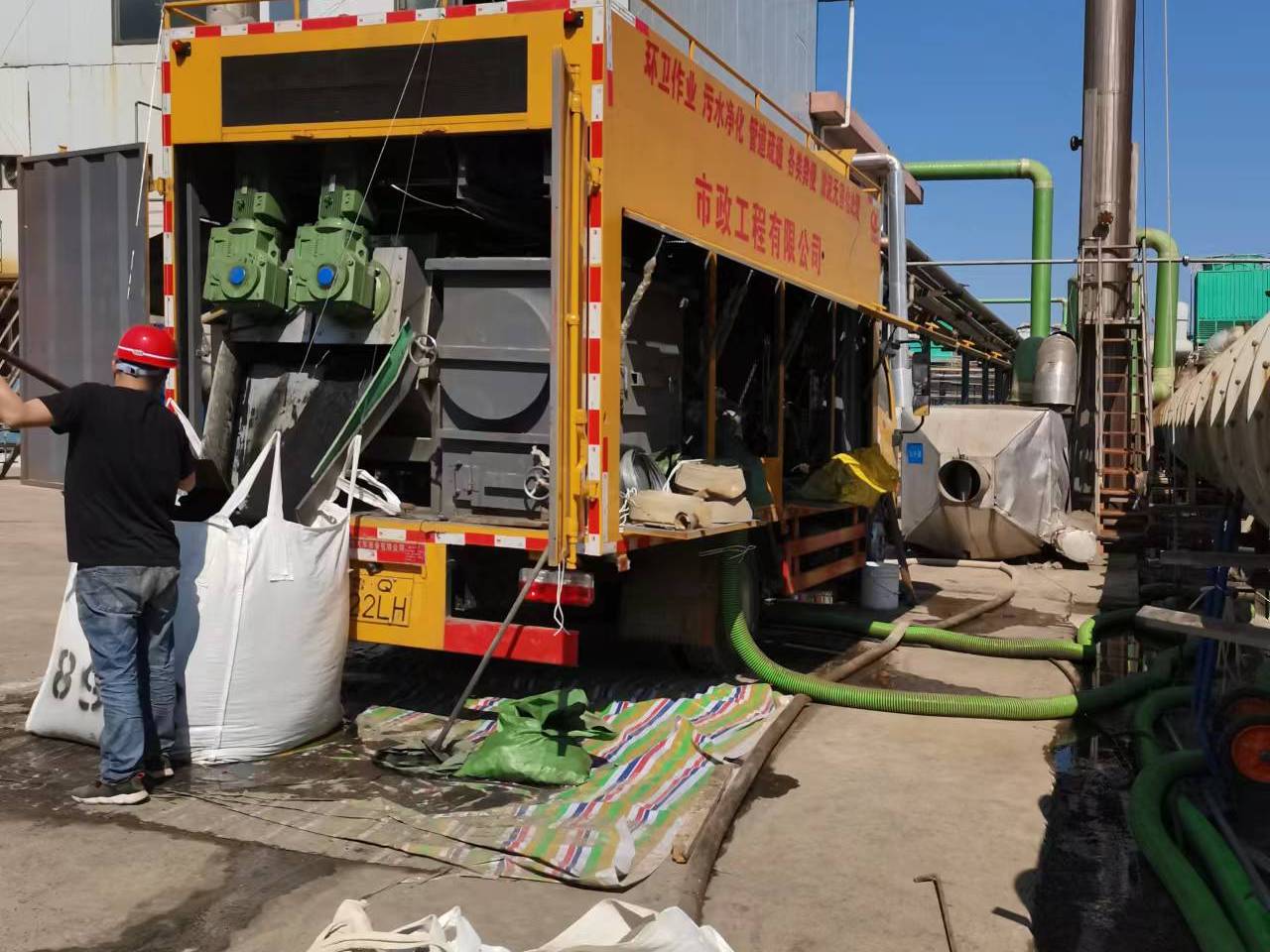 宜章淤泥压干处理